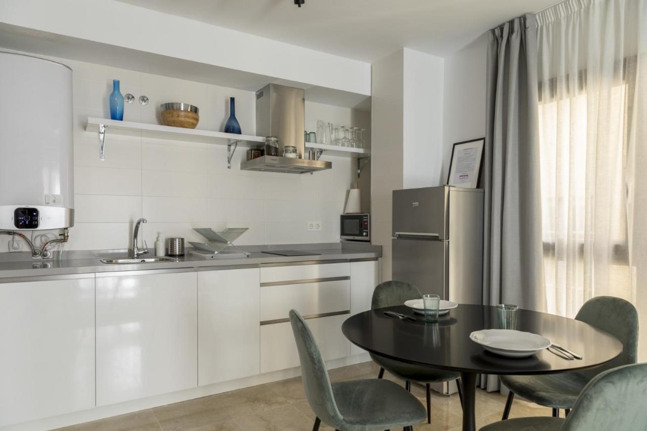 Caleta Homes - Ancha Del Carmen Leilighet Málaga